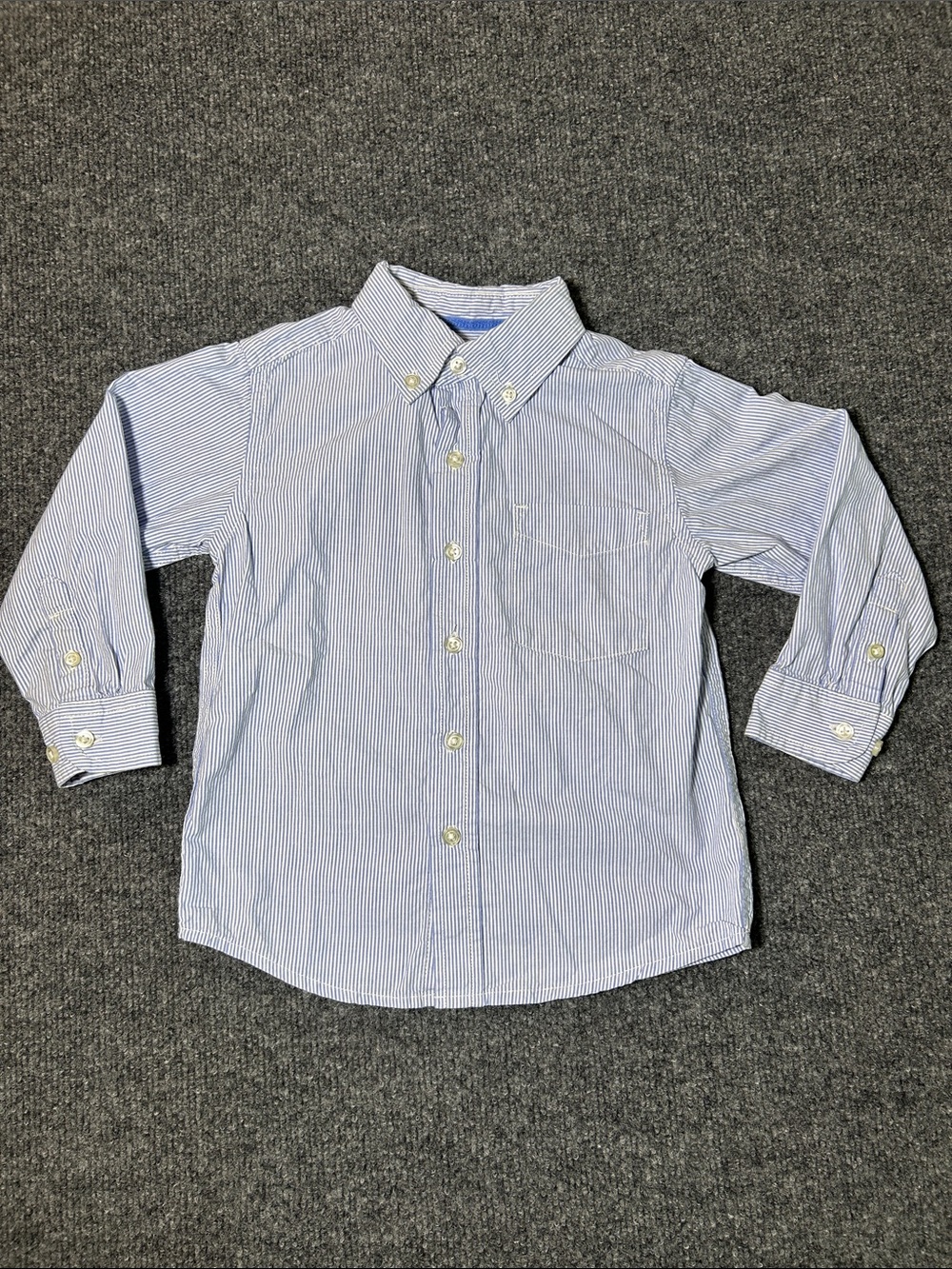 The Children’s Place Light Blue Pinstripe Button-Down Shirt Boy’s Size 3T